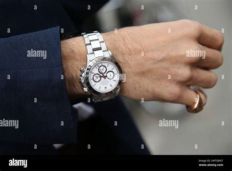 lost rolex - Rolex stolen watch database.